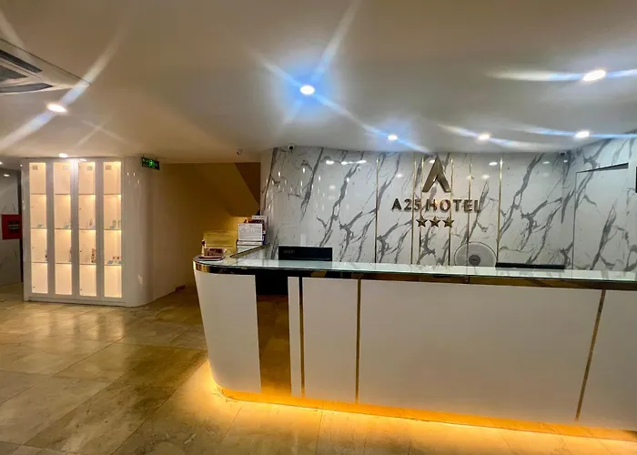 A25 Hotel - 12 Ngo Sy Lien