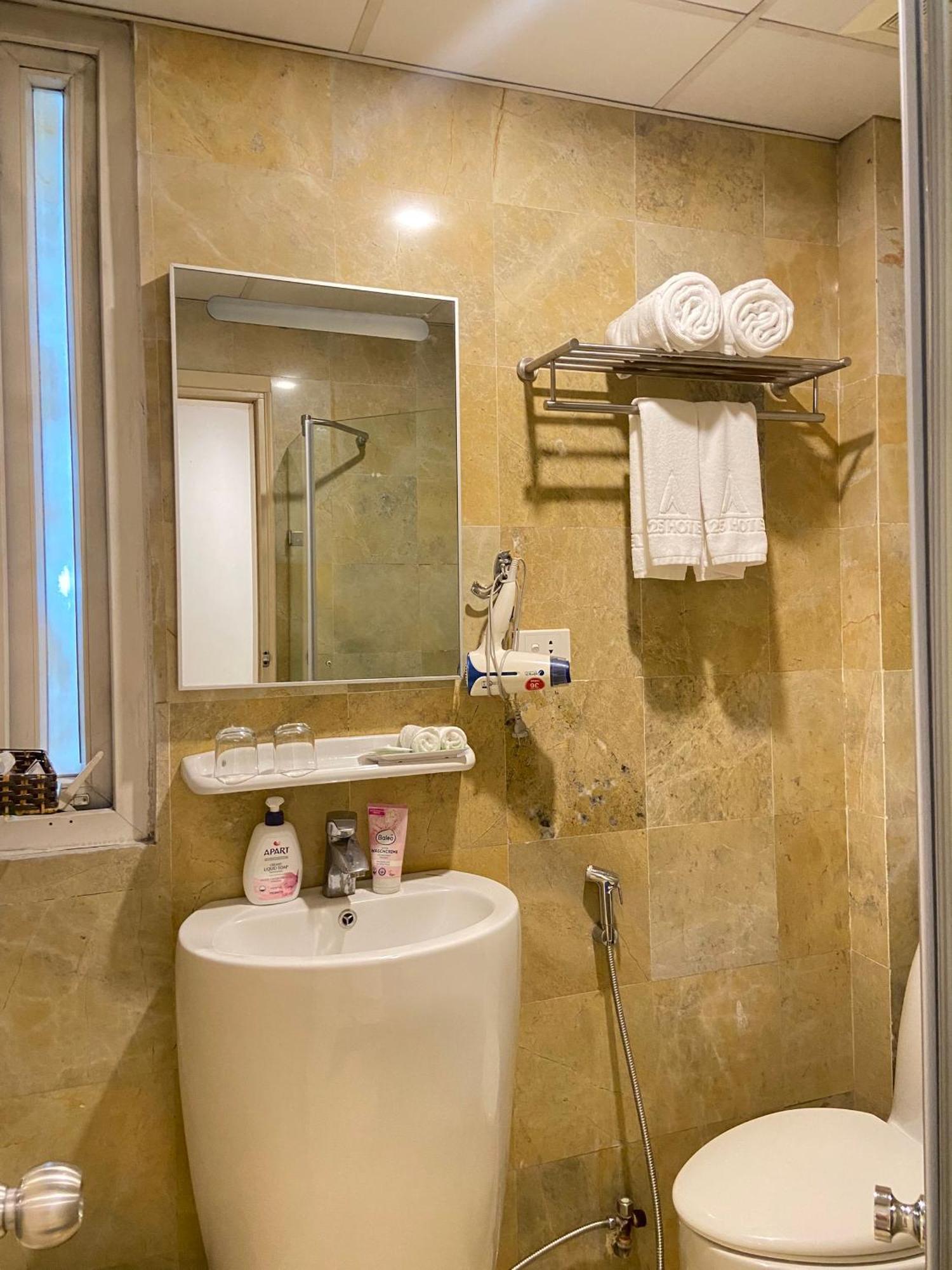 A25 - 12 Ngo Sy Lien 3* Hanoi